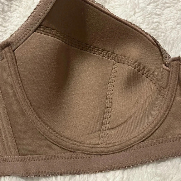 Full figure sexy lace bra with jewel emblem design size 95E (42DD) color: Cocoa - Picture 13 of 17